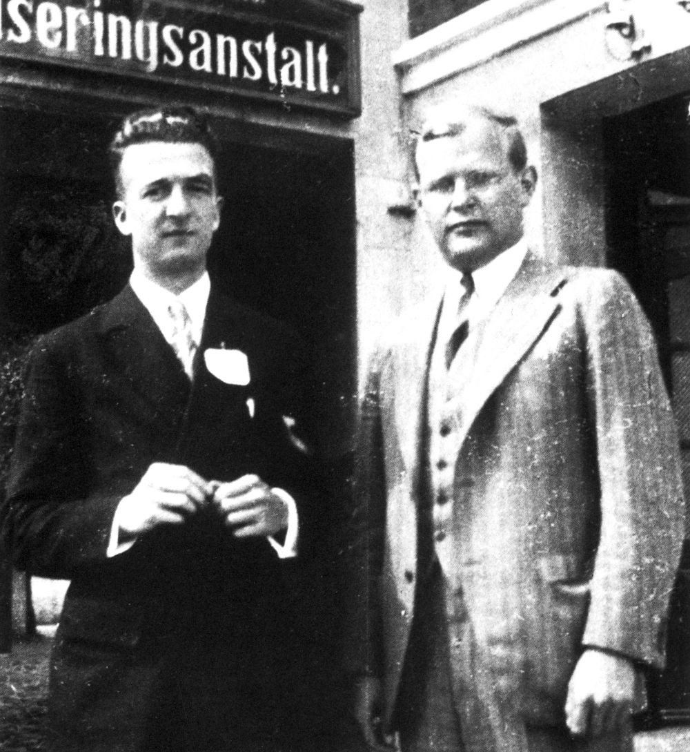 Dietrich Bonhoeffer mit Jean Lasserre auf der Konferenz von Fano August 1934
